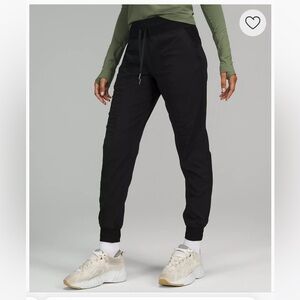 Lululemon Dance Studio Jogger Size 8